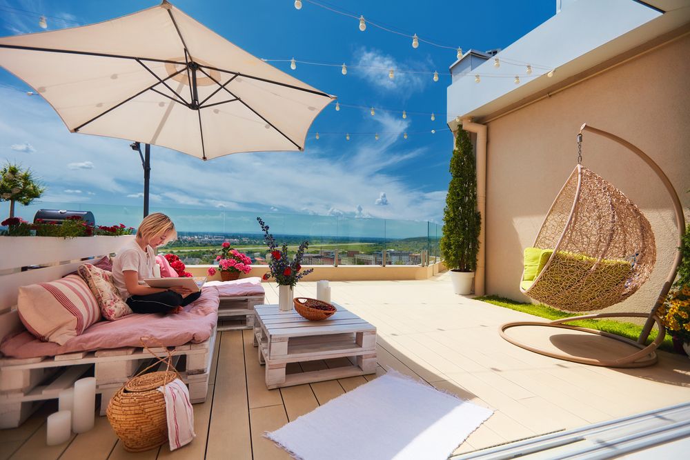 What Makes Patio Umbrellas a Smart Outdoor Upgrade?